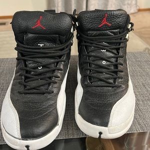 Jordan 12 Taxi size 9.5 needs repair